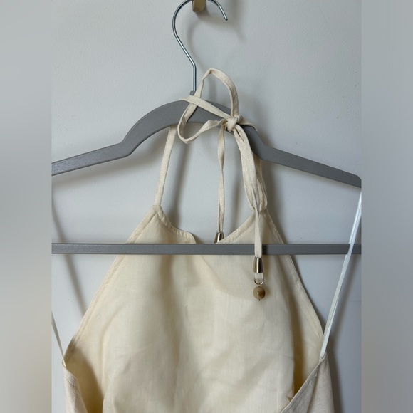 House of Harlow 1960 cream floral Halter & Wide Leg pant Set - Picture 3 of 6